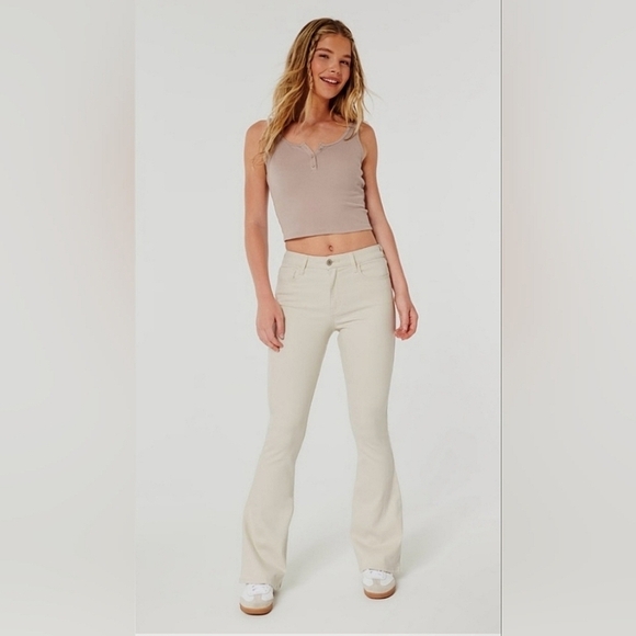 Hollister High-Rise Flare Soft Stretch Jeans Cream Size 6R - Picture 1 of 16
